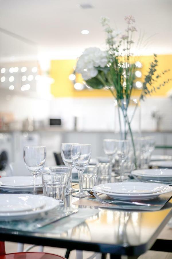 Loft Design For 8 People In Heart Of Appartamento Parigi